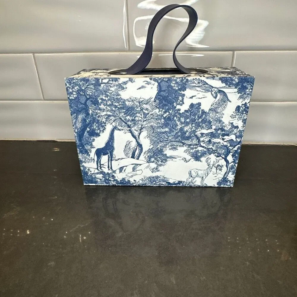 Natural Gift Box Forest Hand-painted Storage Candy Packaging Box Portable Annive